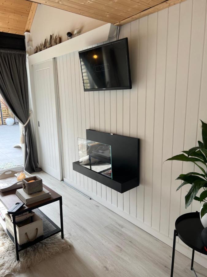 Seaside Cabin Retreat In Hayling Island South Hayling Esterno foto